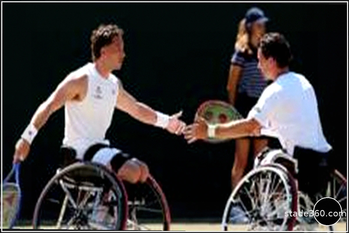 Hewett's Wimbledon Hopes for a Double Title Remain Alive